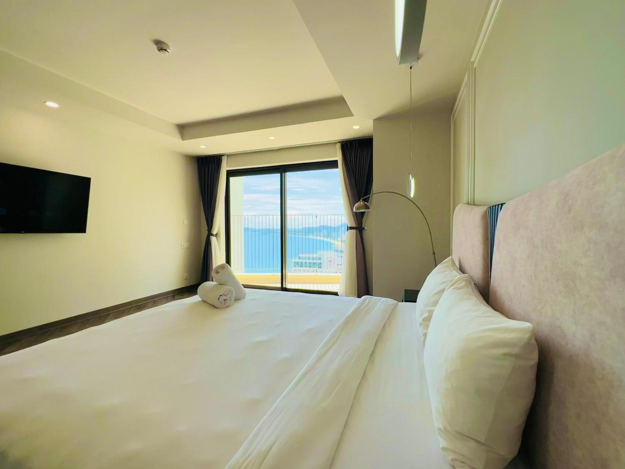 Gold Coast Luxury - Ocean View Nha Trang